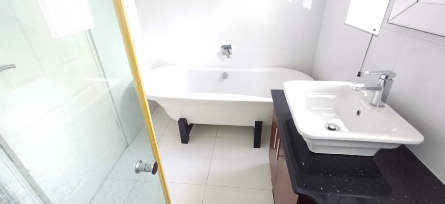 3 Bedroom Property for Sale in Nahoon Valley Park Eastern Cape